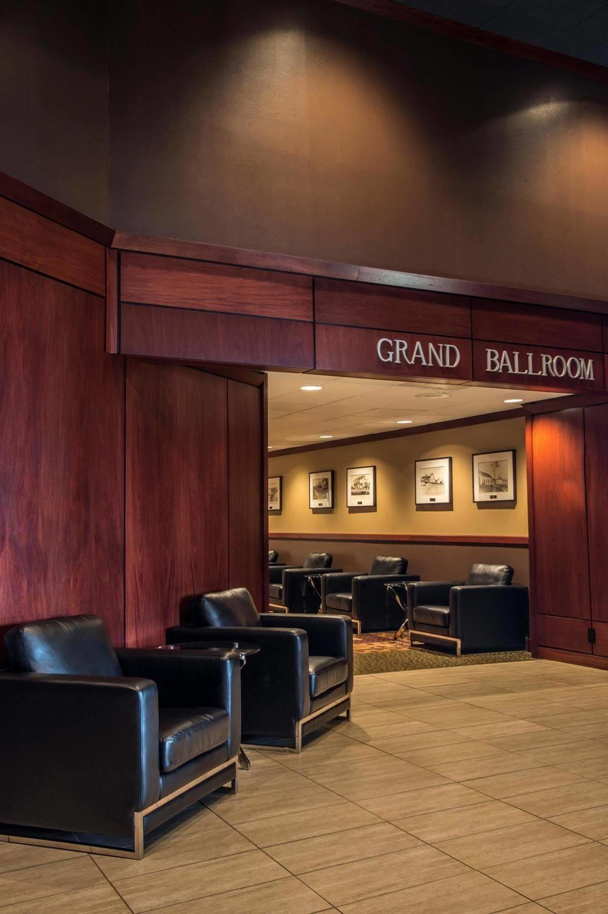 Ramada By Wyndham Northern Grand & Conference Centre 4*