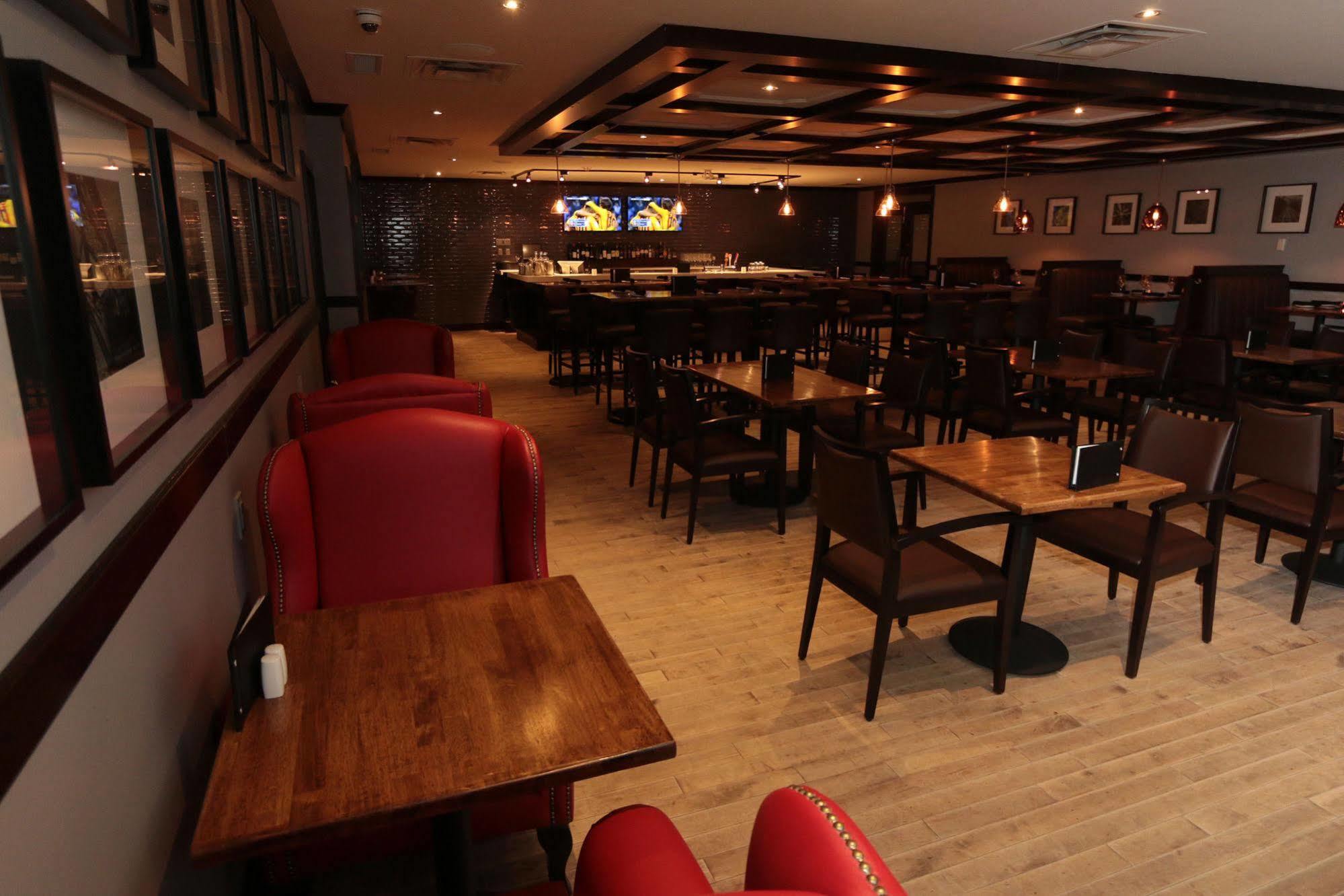 Ramada By Wyndham Northern Grand & Conference Centre 4*